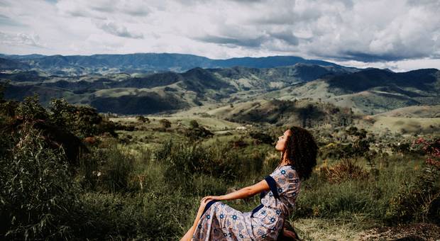 Ensaios Femininos de Alanda Couto