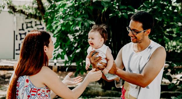 Bebês de Fábio, mamãe e papai em : meu primeiro natal !