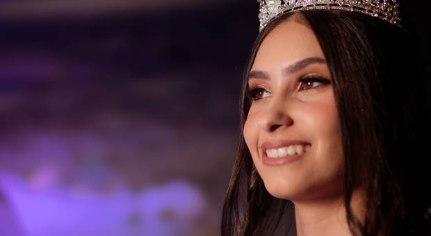 Debutante de Festa de 15 anos da Isadora