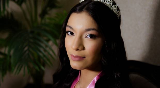 Debutante de Festa de 15 anos da Geovanna