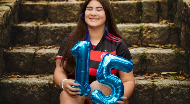 Pré  ensaio de 15 anos  de Pré ensaio de 15 anos da Júlia 