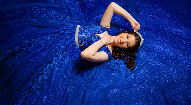 Debutante de Festa dos 15 anos da Laura 