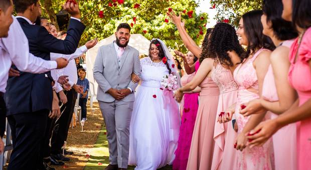 Casamento  de Sarah & Roger 