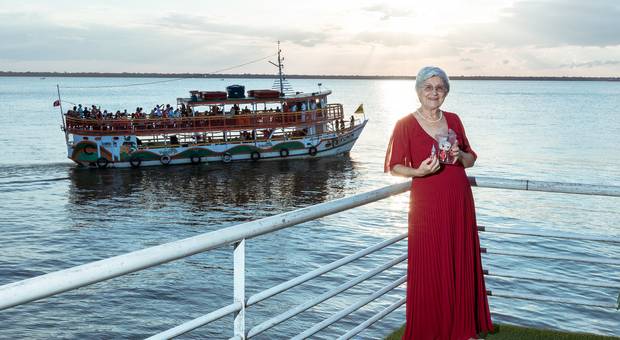 Fotografia de Aniversário Adulto de Aniversário de 80 Anos do Porto Ver-o-Rio da Eneida Guimarães