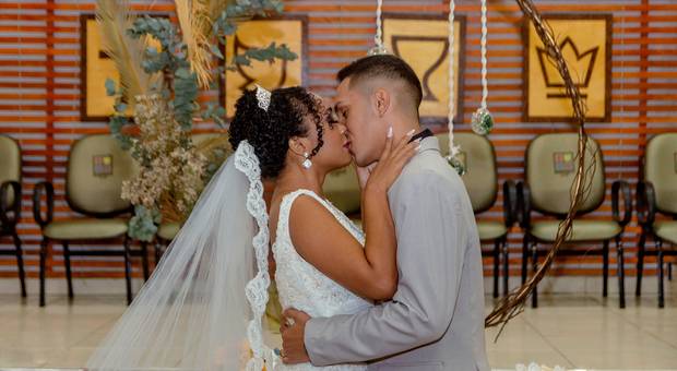 Fotografia de Casamento de Casamento na Igreja Tabernáculo IEQ Cajui da Tiely & Lucenildo