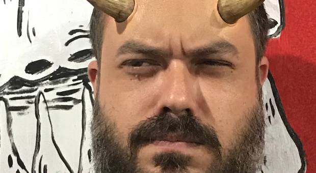 Autoral de Prótese Chifres