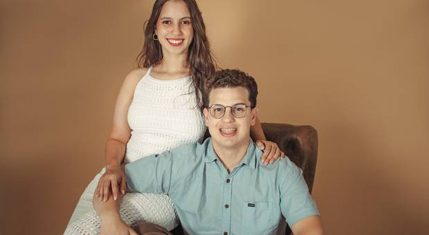 Ensaios >> de Ensaio Casal