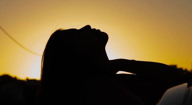 Ensaios >> de Luana Borba 