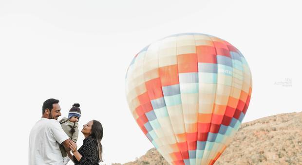 voo de balão de ar quente de Uma viagem em família