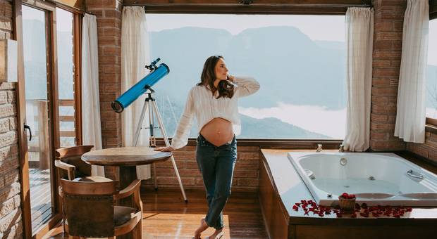 ensaio gestante de Ensaio de gestante na Morada dos Canyons – Chalé 9 | Rafa, Felipe e a espera por Júlia