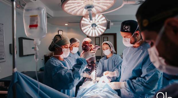 Nascimento de Gabriele, Pedro e Antônia | O nascimento de um amor que ganha rosto