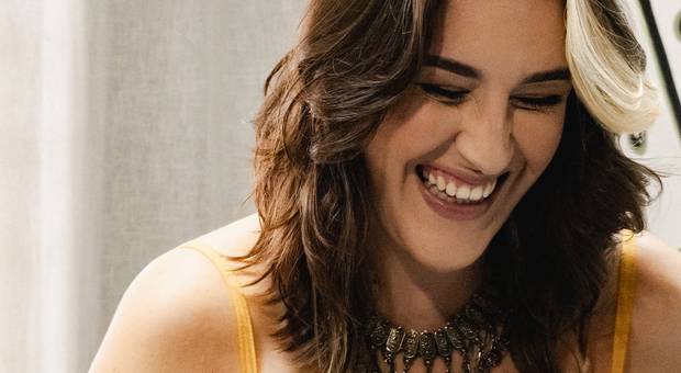 Profissional de Mari Braidotti - Cabelereira Leila 