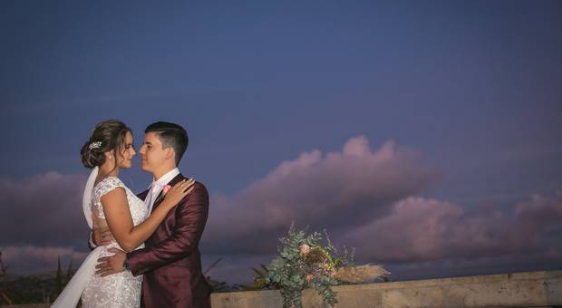 Casamentos de Casamento Melyna e Douglas, simplesmente encantador...