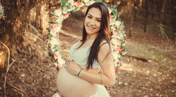 Gestante de Carol e Guilherme