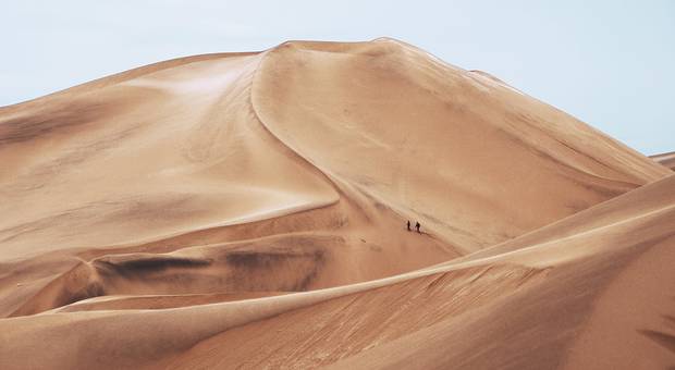 Desertos de  Scenic Desert With Artistic Flair