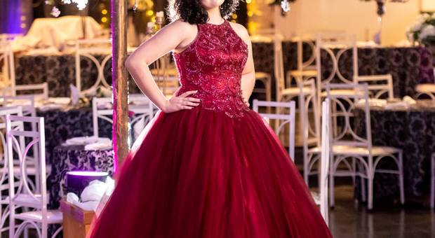 DEBUTANTE de Pietra -15 anos