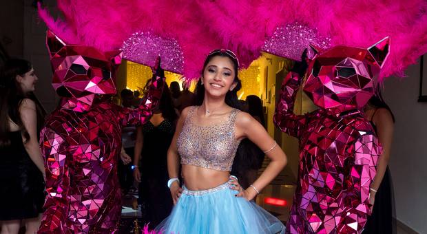 DEBUTANTE de Duda 15 anos