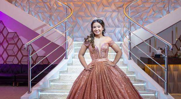DEBUTANTE de Beatriz - 15 anos