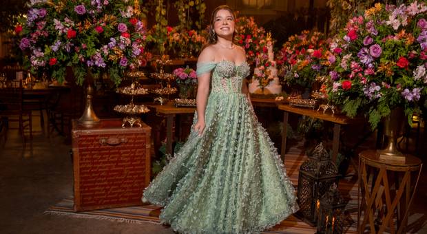 DEBUTANTE de Debutante Sofia