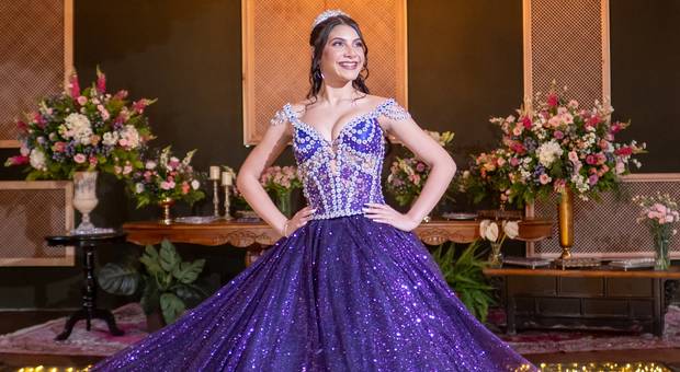 ANIVERSÁRIO de Debutante Rebeca