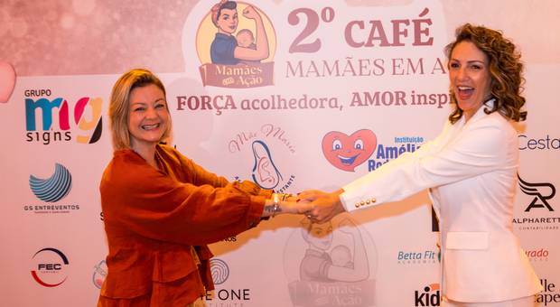 CORPORATIVO de Mamães em ação