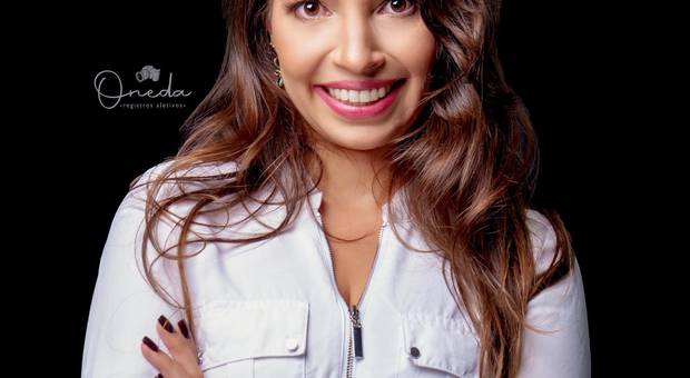 Ensaio PROFISSIONAL de Ensaio Profissional