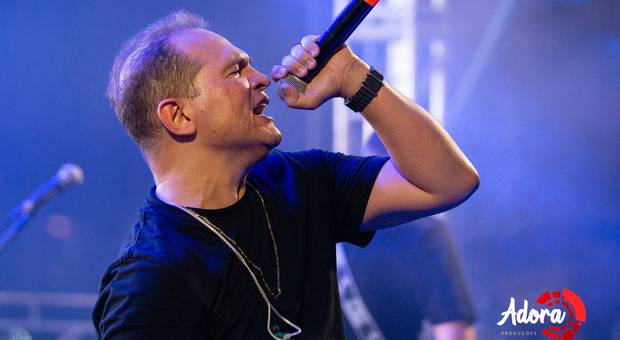 Adora Catanduva  de DAVI SACER 