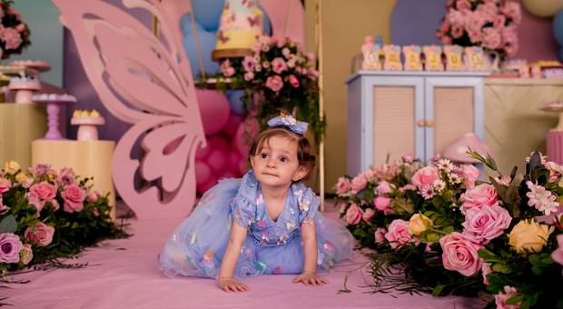 INFANTIL  de O PRIMEIRO ANINHO DA MAJU