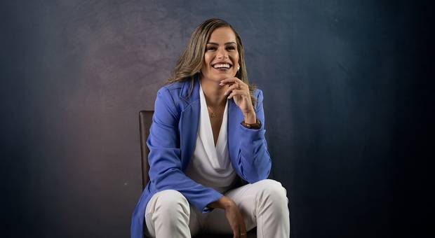 Ensaio Profissional de ENSAIO FOTOGRÁFICO | RETRATOS CORPORATIVOS | MODA