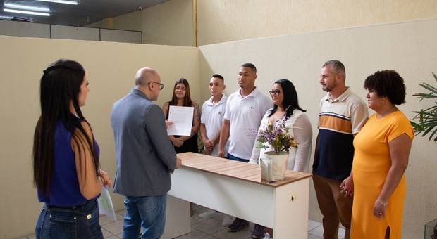 1º Cartorio de Registro Civil de Jundiai de Laura e Vitor