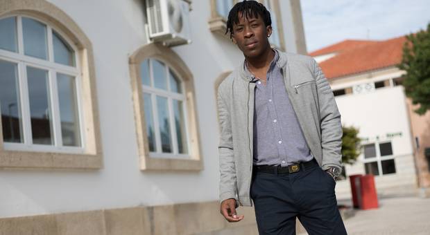 Sessão fotográfica para modelos. de Sessão Fotográfica // Nekilson Castro