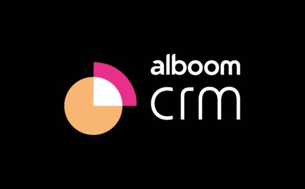 Eleva tu Fotografía a Nuevos Horizontes Empresariales con AlboomCRM