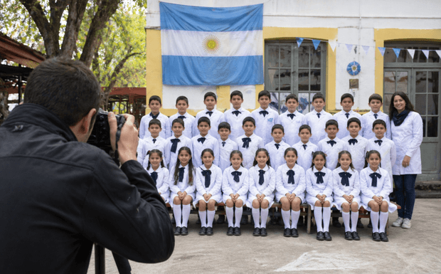 📸 Fotografía escolar sin caos: cómo ordenar todo el proceso con ComprameLaFoto