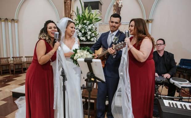 18 Músicas que não podem faltar no seu casamento