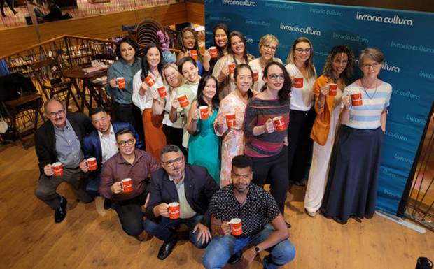 FOTOGRAFIA CORPORATIVA EDITORA CULTURA SP