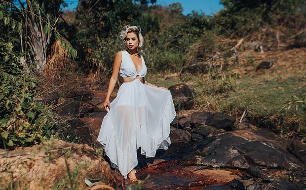 Fotografia para valorizar a beleza feminina.