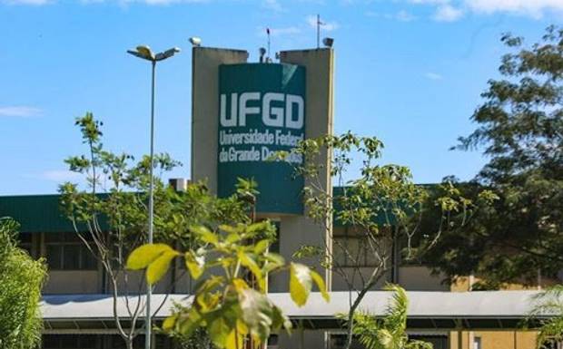 Cursos da UFGD são classificados com 5 estrelas no Guia da Faculdade
