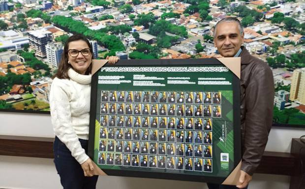 Evento MS homenageia a CRE pelo apoio às formaturas das Escolas Integrais de Dourados