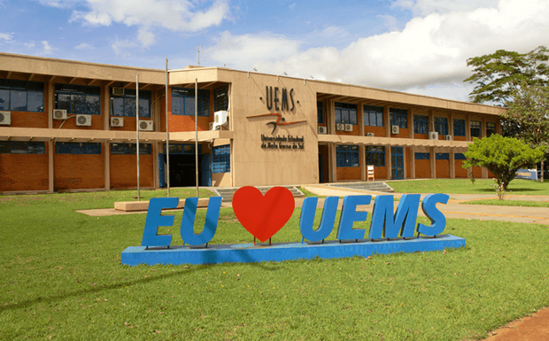 UEMS/Dourados abre seleção para professores temporários na área de Letras - Língua Portuguesa