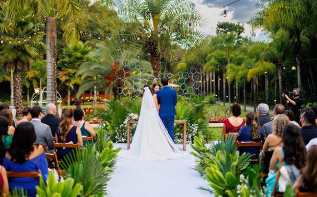 Como Escolher o Melhor Fotógrafo de Casamento em BH [Guia 2026]