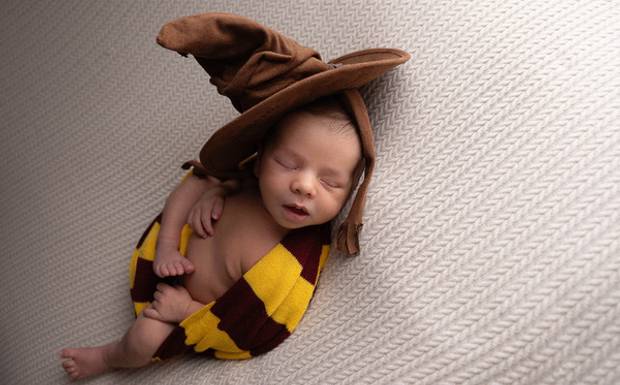 Ensaio Newborn do Thomas: Uma História de Amor, Memórias e um mini Harry Potter apaixonante