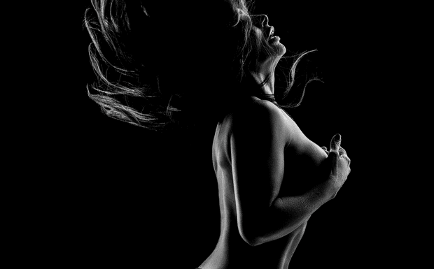 Fez o primeiro ensaio sensual aos 50 anos