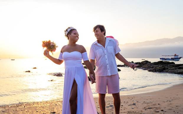 Ensaio Wedding de Paulo e Michele em São Sebastião: Um Dia Inesquecível no Bairro de São Francisco