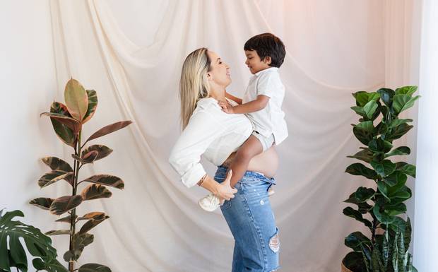 Mãe, esteja nas fotos com seus filhos!