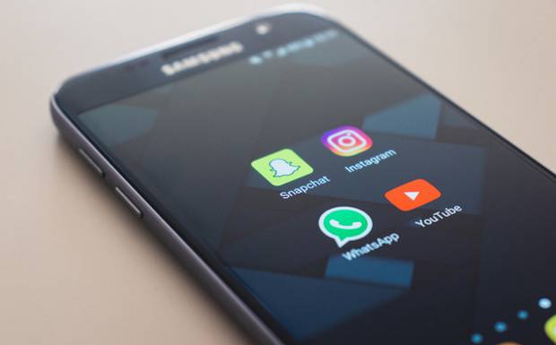 Como criar um catálogo no WhatsApp?