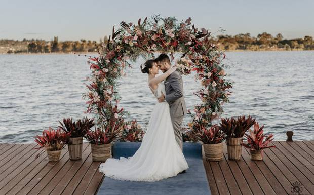 🌴 Getting Married in Costa Rica? Here's Why It Might Be the Best Decision You Make