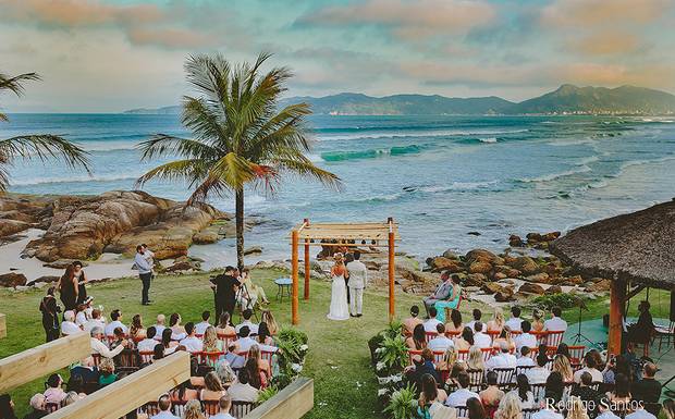 Destination Wedding em Florianópolis: Um Guia Completo para Noivos Apaixonados