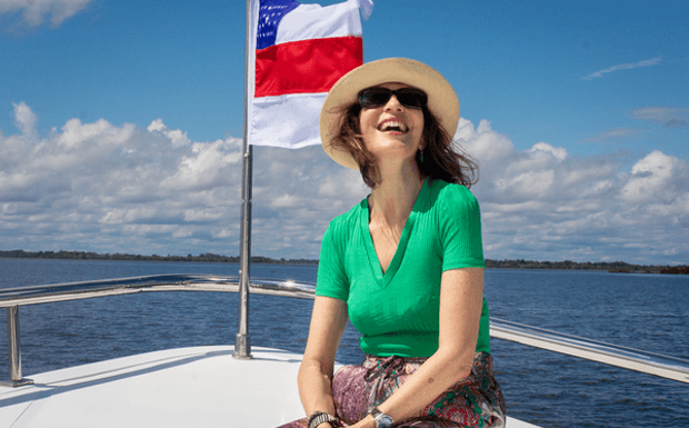 Amazonas recebe a Princesa Esmeralda da Bélgica.