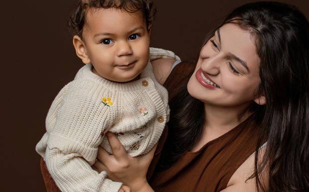 5 motivos para fazer um ensaio de Dia das Mães este ano | Caraguatatuba e São Sebastião