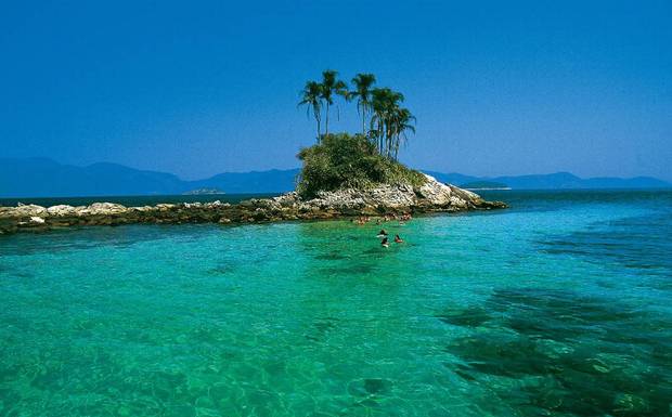 Costa Verde Atrai Turistas em Busca de Aventuras